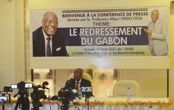 gabon :-ondo-ossa-propose-une-concertation-pour-le-depart-d’ali-bongo-et-une-transition-de-12-a-24-mois